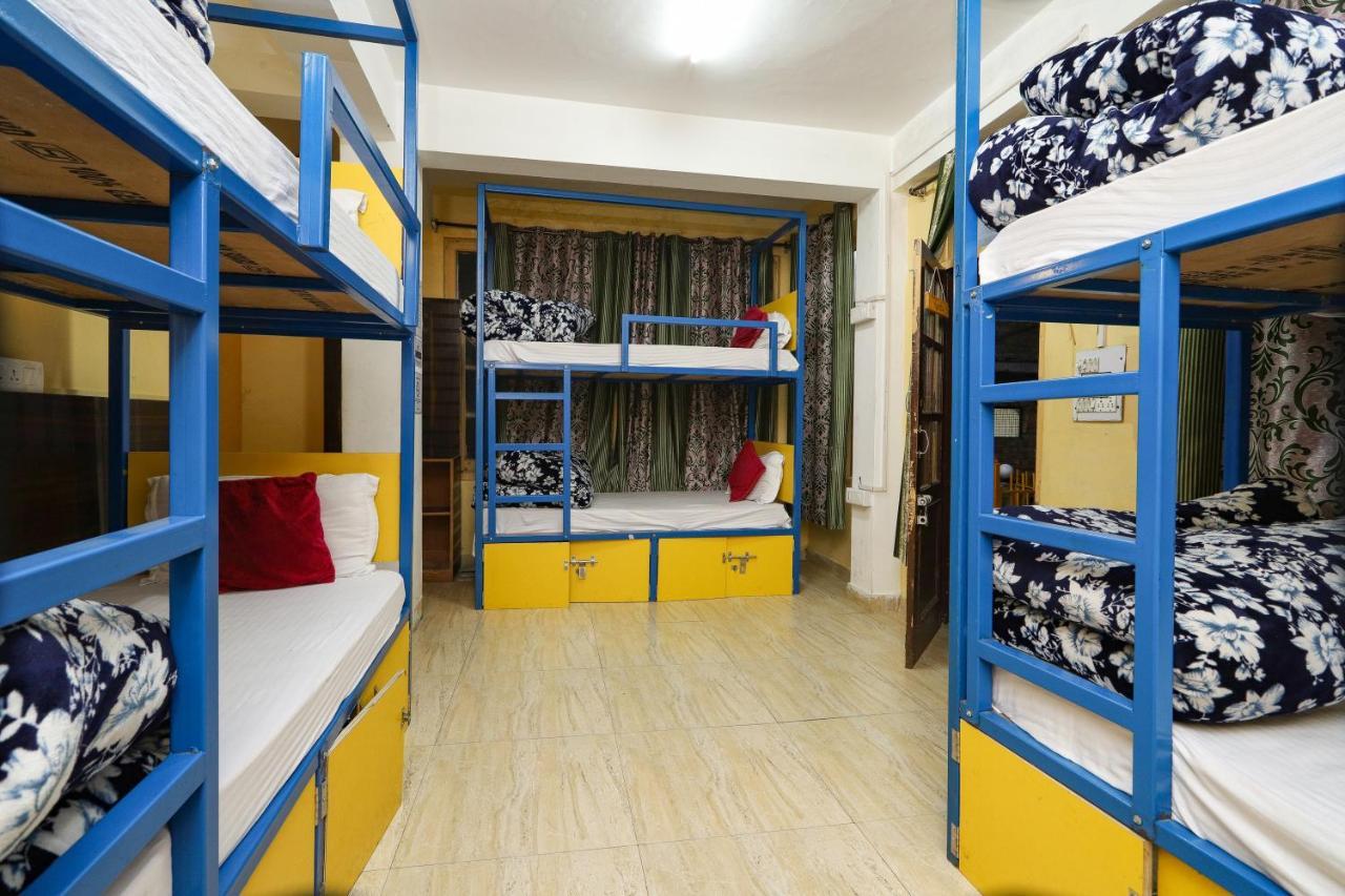 Moustache Mcleodganj Hostel แมคลอยด์กันจ์ ภายนอก รูปภาพ